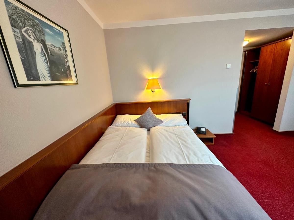 Trip Inn Posthotel Dueren Duren Luaran gambar